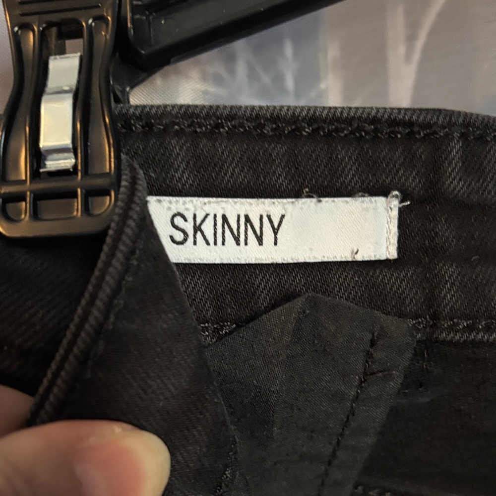 Calvin Klein Jeans Black Skinny Men Jeans - Picture 3 of 10